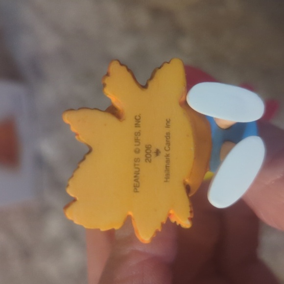 2006 " it's the Great pumpkin" Sally Hallmark ornament🎃 - Picture 7 of 11